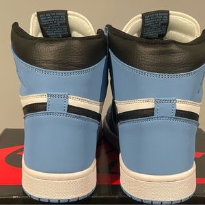 Jordan 1 university Blue